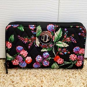 Vera Bradley Winter Berry Turnlock Wallet w/RFID